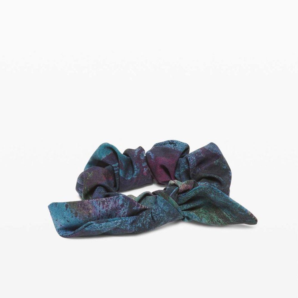 Lululemon Uplifting Scrunchie Bow 3 Pack *NWT*